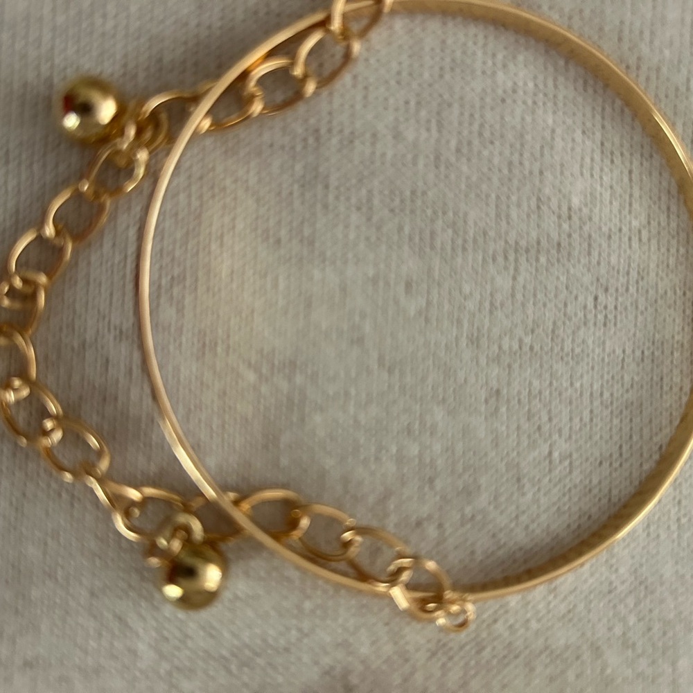 Elegant Gold and Pearl Bracelets Fun Bracelet Set - Picture 4 of 8